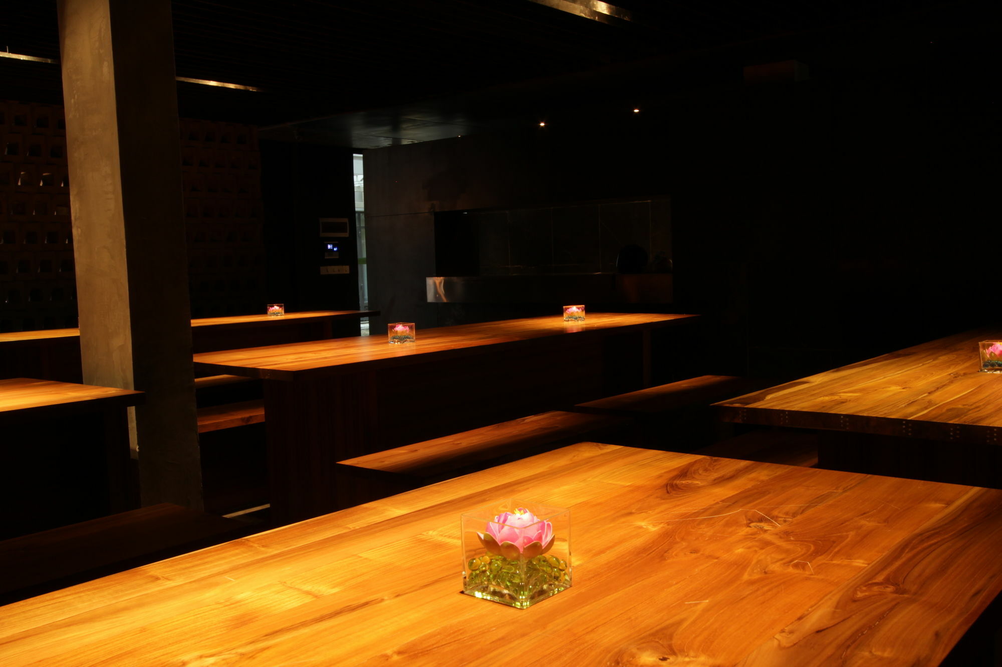 Yazhou Foryou Hotel Phnom Penh Exterior photo